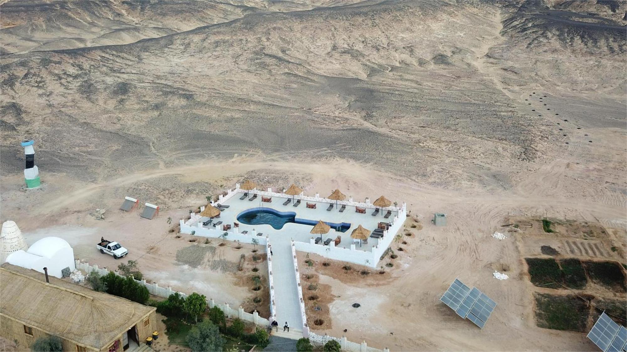 B&W Sahara Sky Camp Hotel Farafra Exterior photo